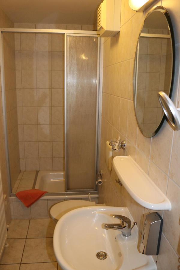 Stadthotel Brandenburger Hof Neuruppin Dış mekan fotoğraf